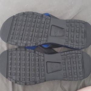 athletic works mens flip flops